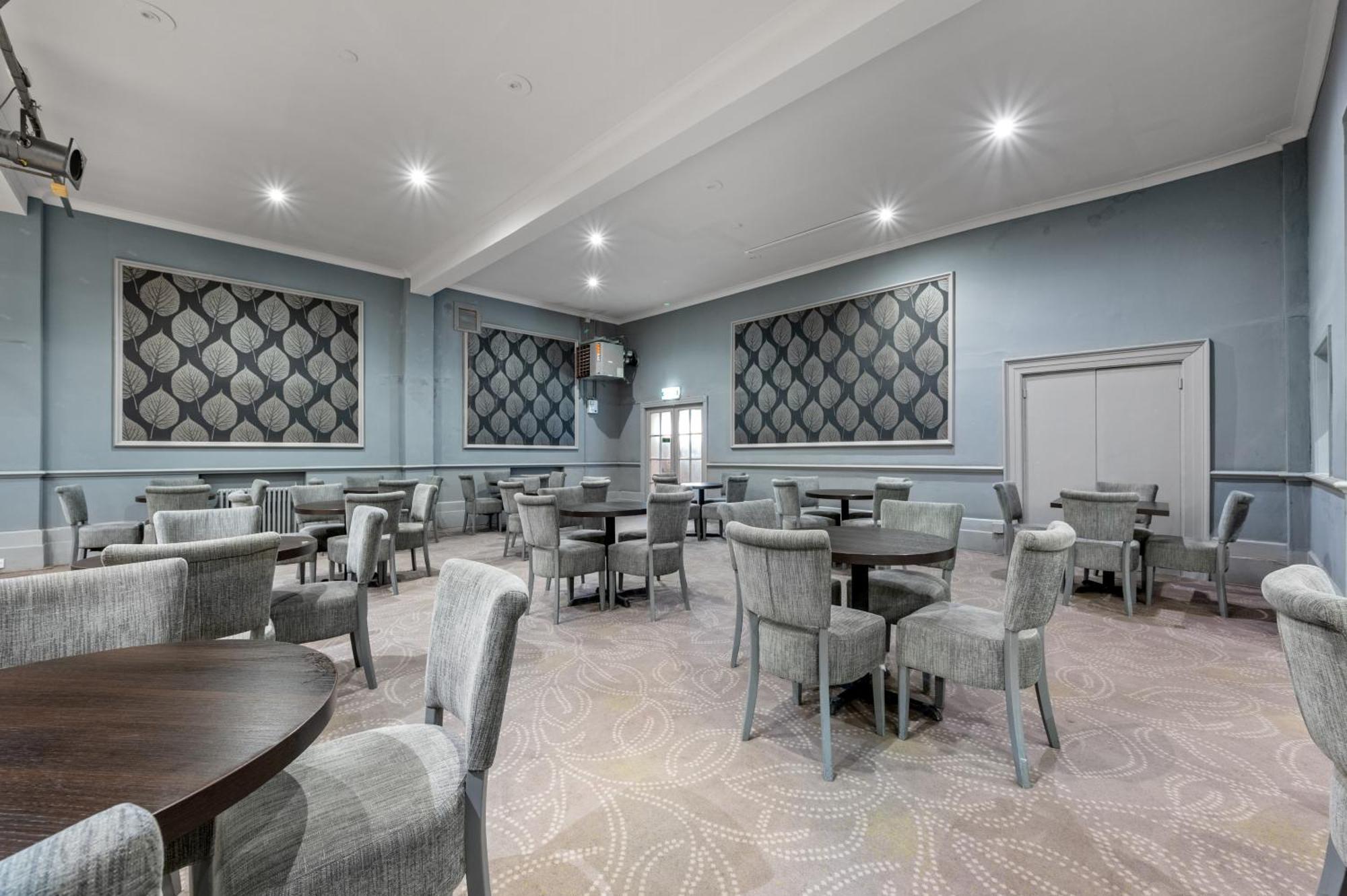 Royal Hotel 3*